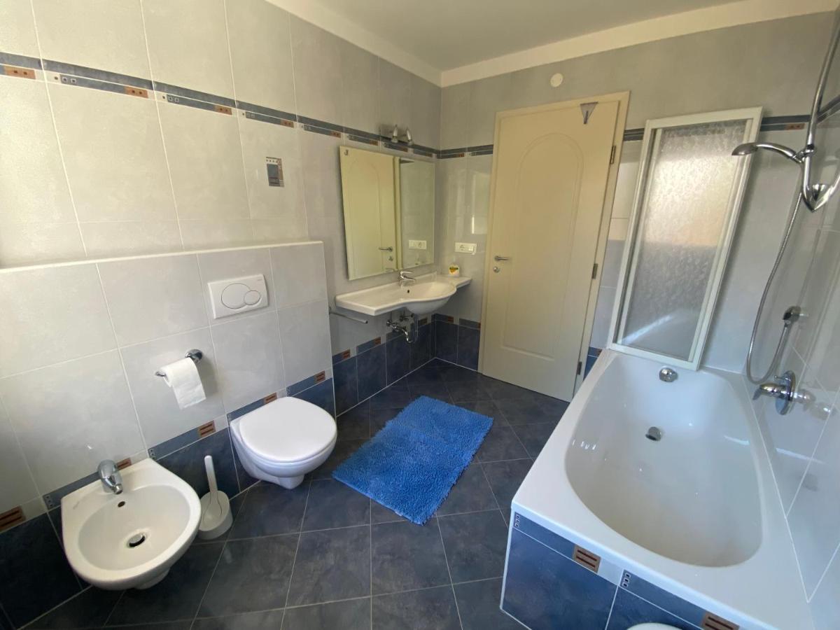 Amalia Apartment Santa Cristina Val Gardena Ngoại thất bức ảnh