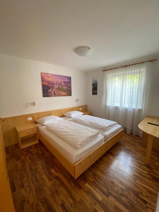 Amalia Apartment Santa Cristina Val Gardena Ngoại thất bức ảnh
