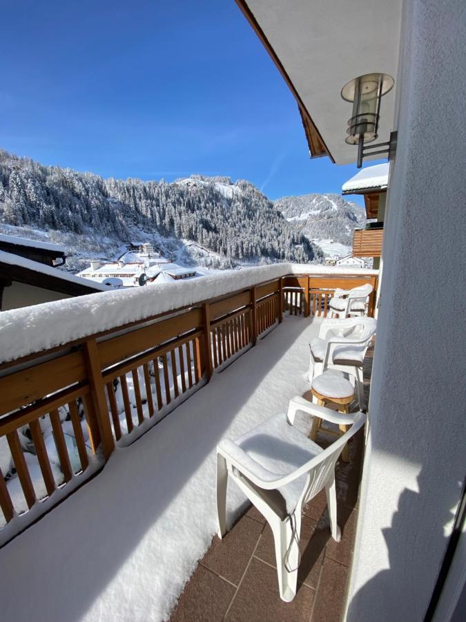Amalia Apartment Santa Cristina Val Gardena Ngoại thất bức ảnh