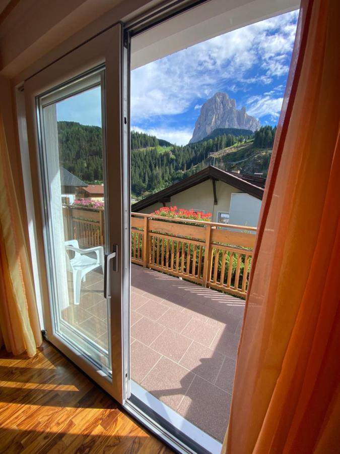 Amalia Apartment Santa Cristina Val Gardena Ngoại thất bức ảnh