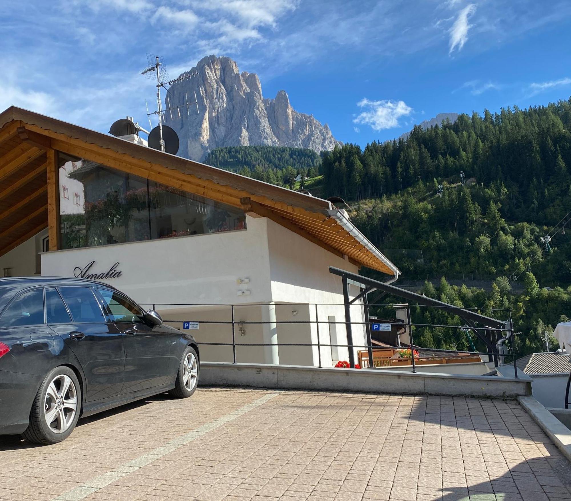 Amalia Apartment Santa Cristina Val Gardena Ngoại thất bức ảnh